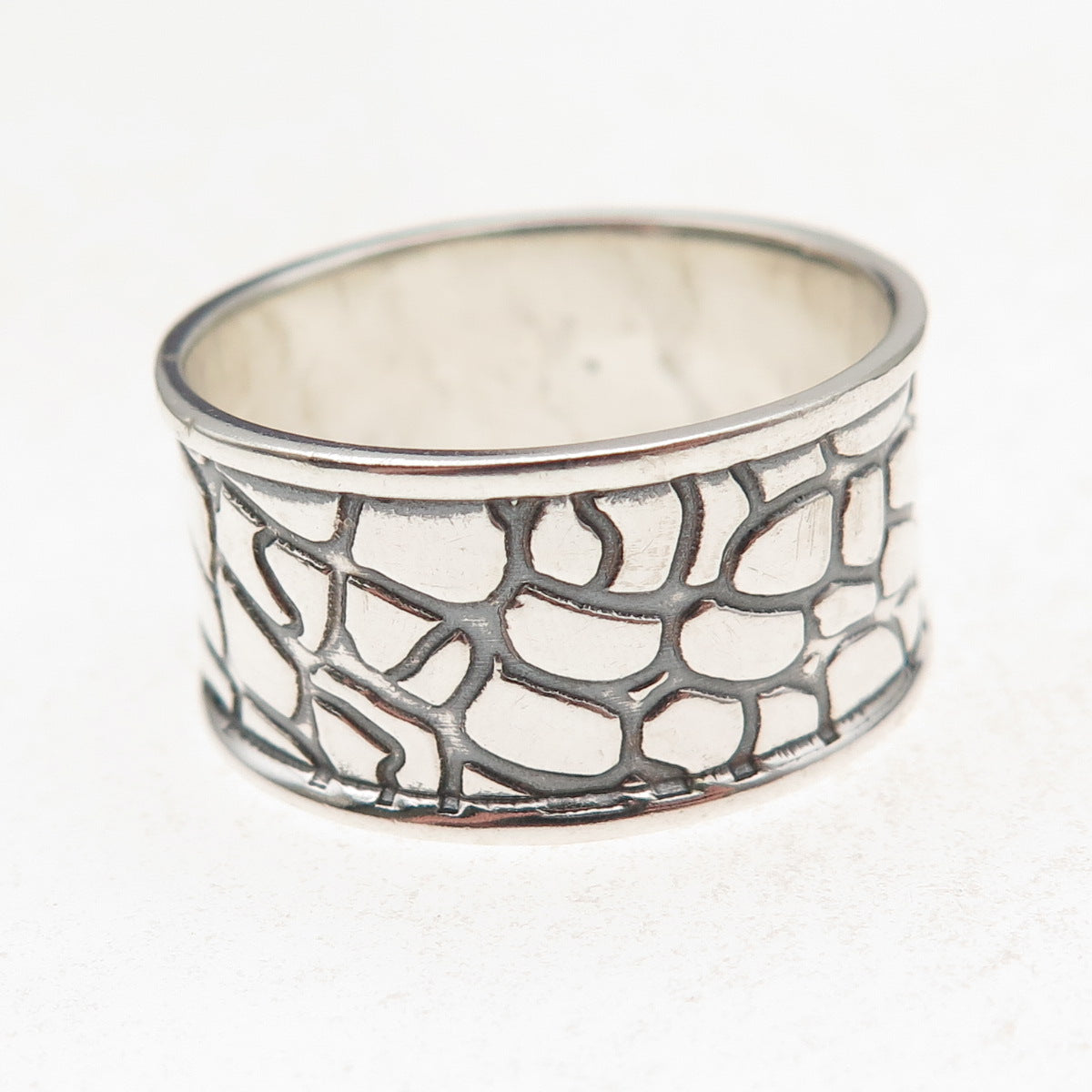 925 Sterling Silver Vintage Cobblestone Oxidized Band Ring Size 13.25
