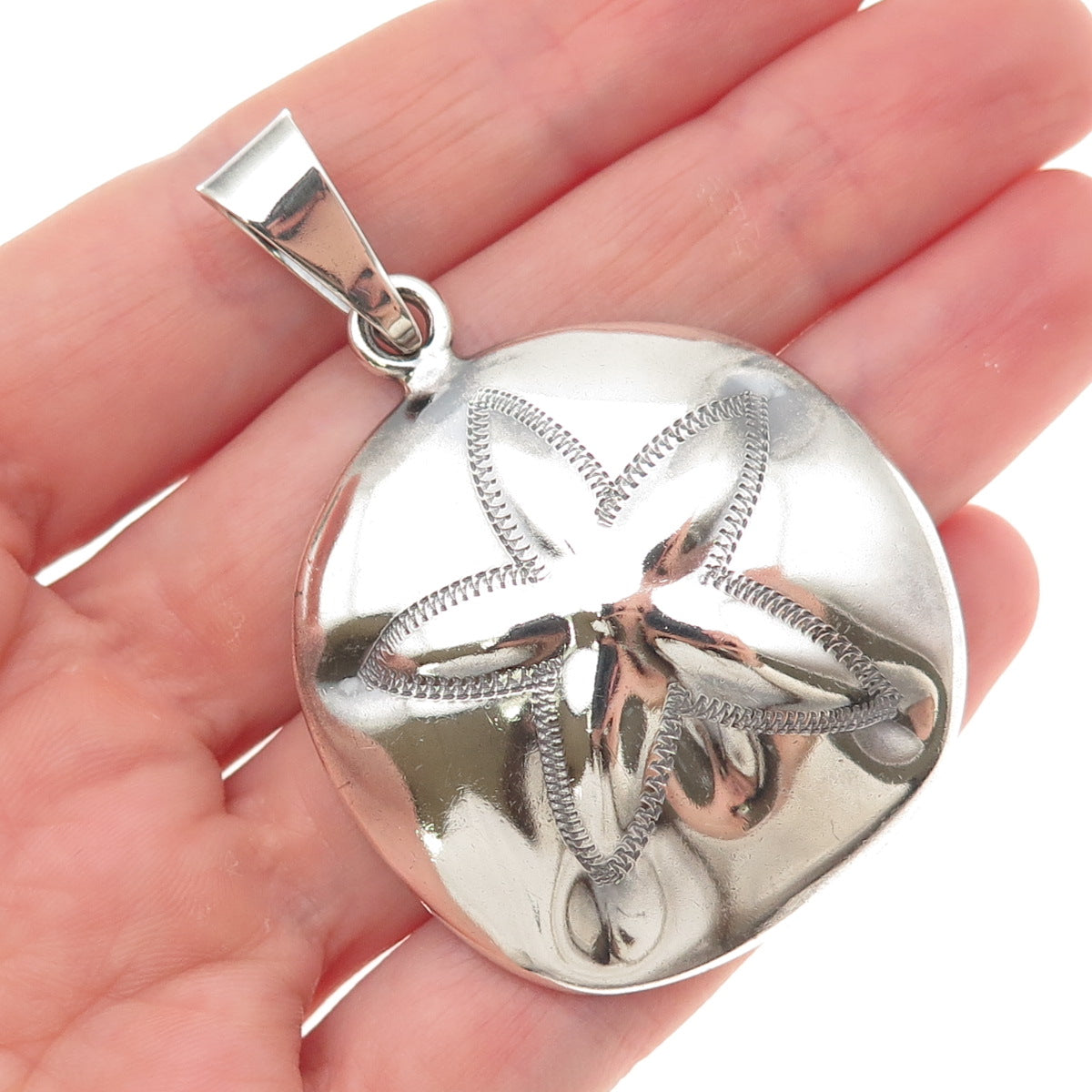 ANNIKA WITT 925 Sterling Silver Vintage Mexico Sand Dollar Oxidized Pendant