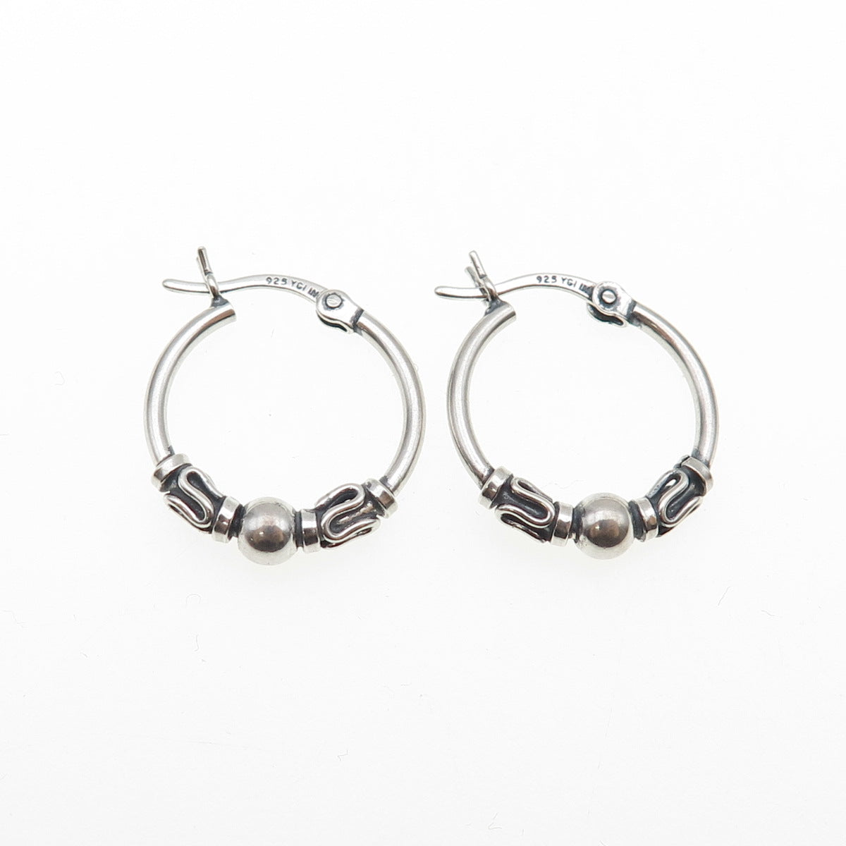 925 Sterling Silver Zig Zag Hoop Earrings