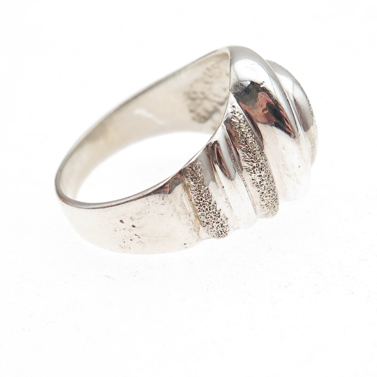 925 Sterling Silver Vintage Modernist Wave Oxidized Ring Size 8