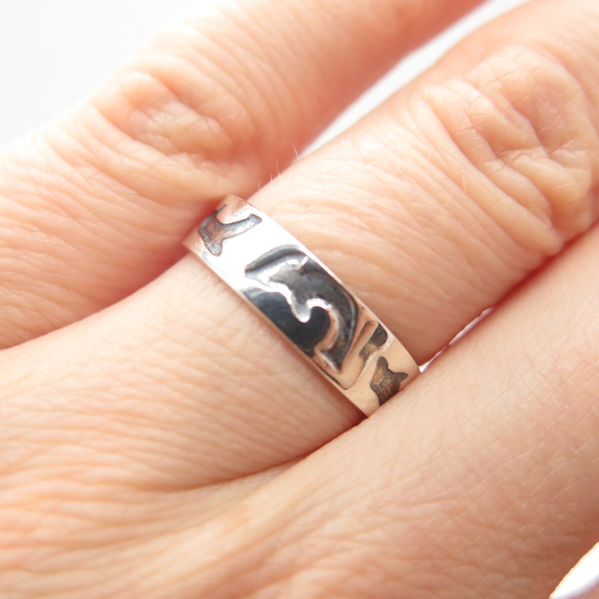 925 Sterling Silver Vintage Fish Band Ring Size 6.75