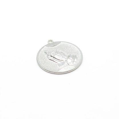925 Sterling Silver Vintage TC Hands In Prayer Textured Round Pendant