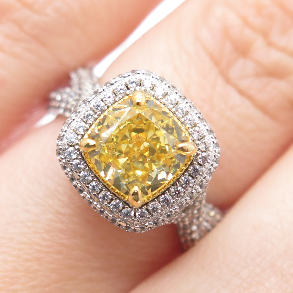 DSMK 925 Sterling Silver White & Yellow C Z Sparkle Ring Size 6.25