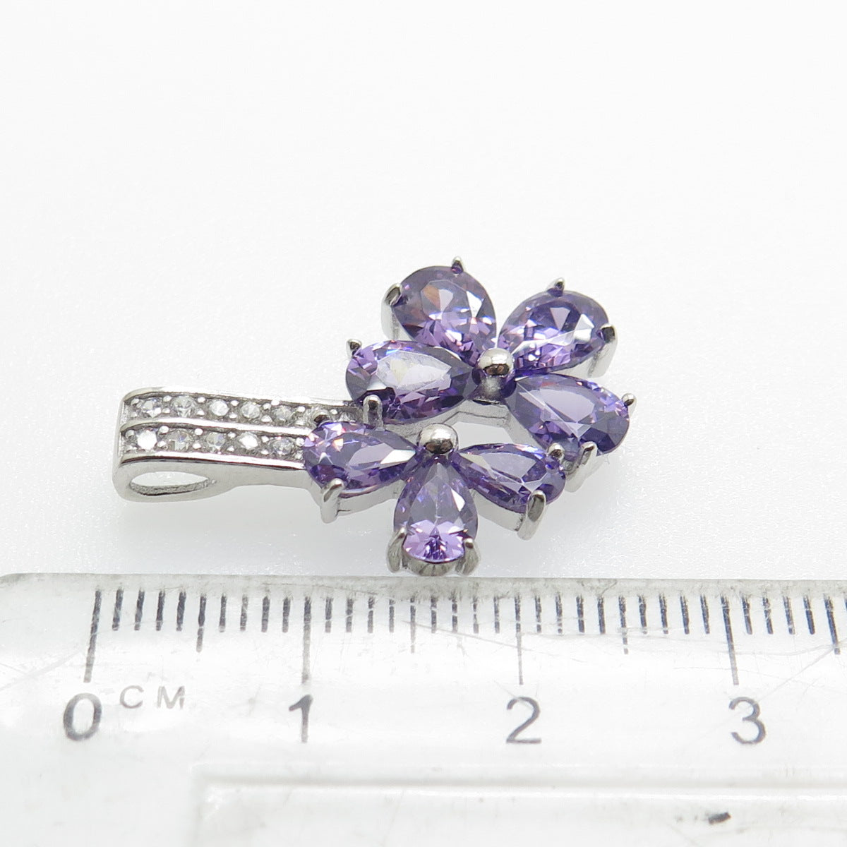 925 Sterling Silver Purple & White C Z Floral Pendant