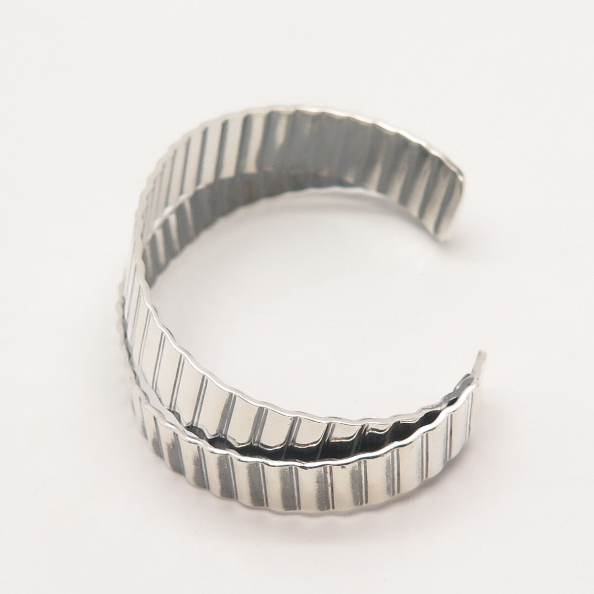 925 Sterling Silver Vintage Ribbed Adjustable Cuff Bracelet 6.25"