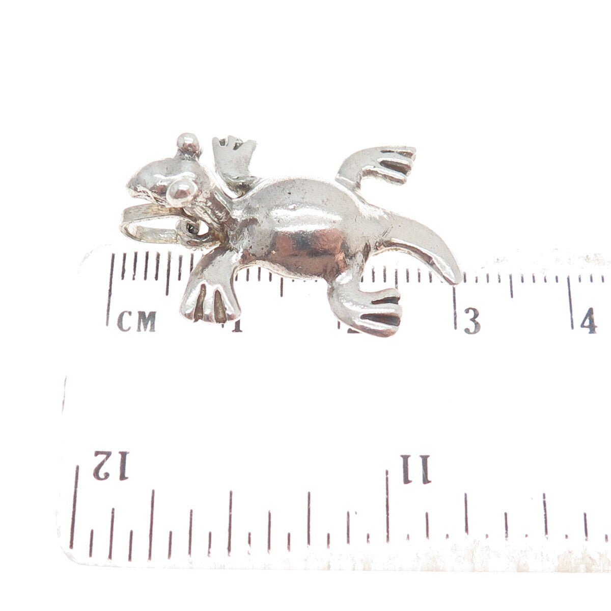 950 Silver Vintage Lizard Minimalist Pendant