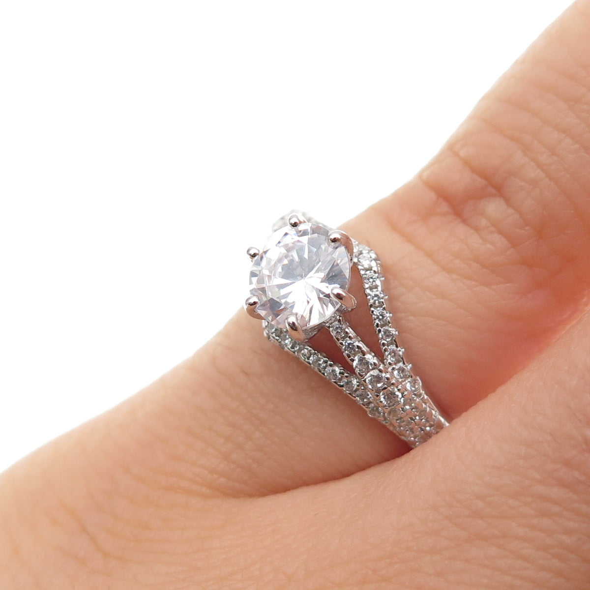 925 Sterling Silver Round-Cut C Z Engagement Ring Size 5.25