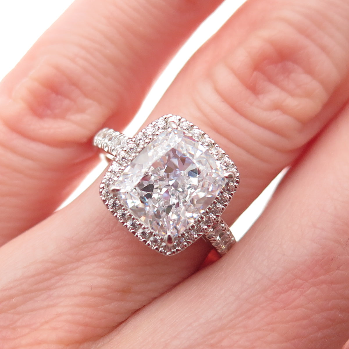 DSMK 925 Sterling Silver Radiant & Round-Cut C Z Engagement Ring Size 5