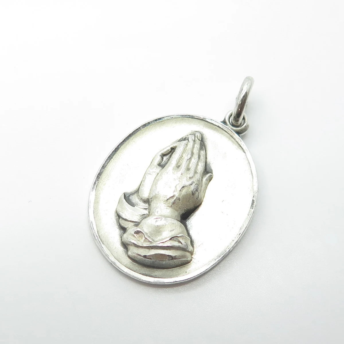 925 Sterling Silver Vintage M De Jean Praying Hands Medal Charm Pendant
