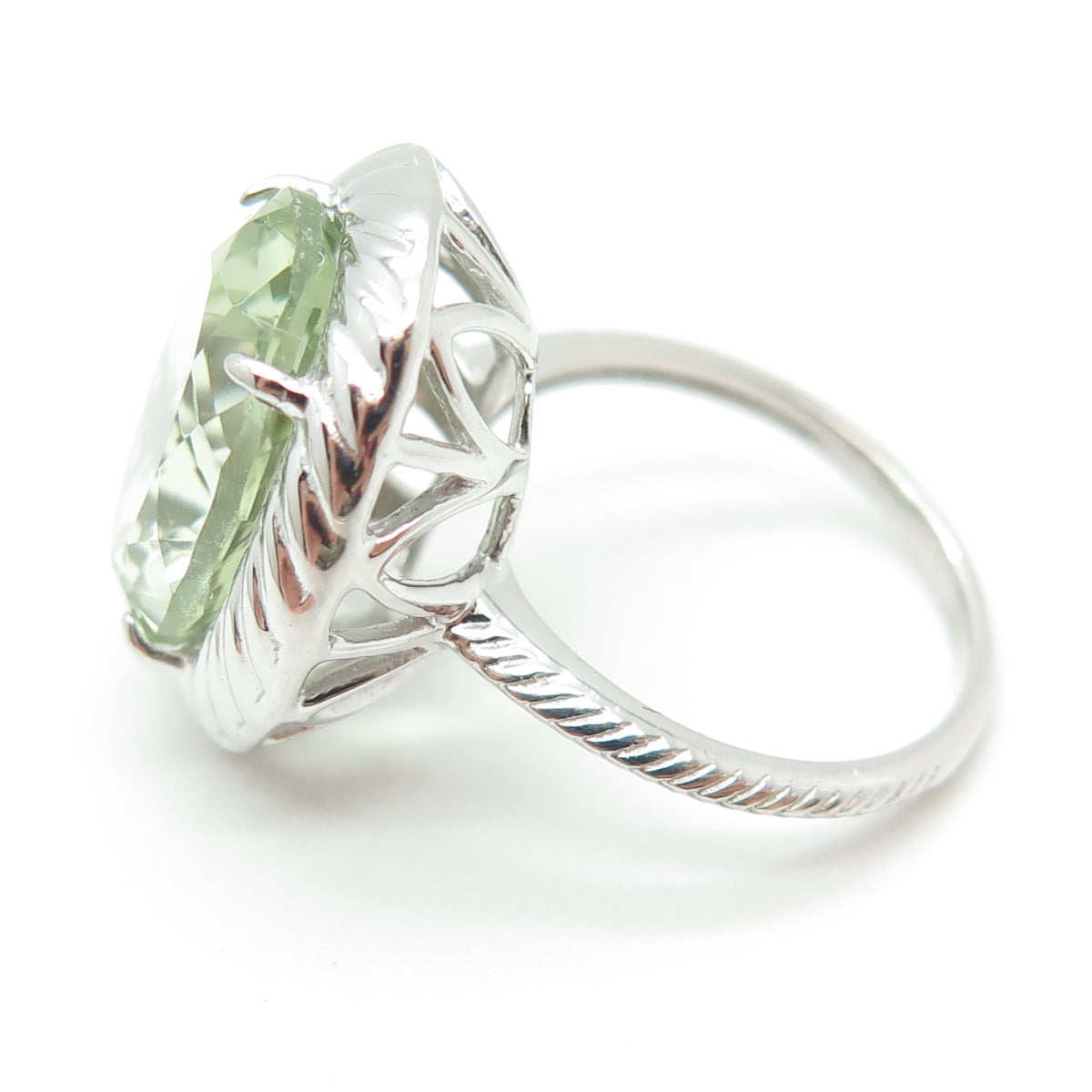 925 Sterling Silver Oval-Cut Green Amethyst Gemstone Twisted Ring Size 6.75