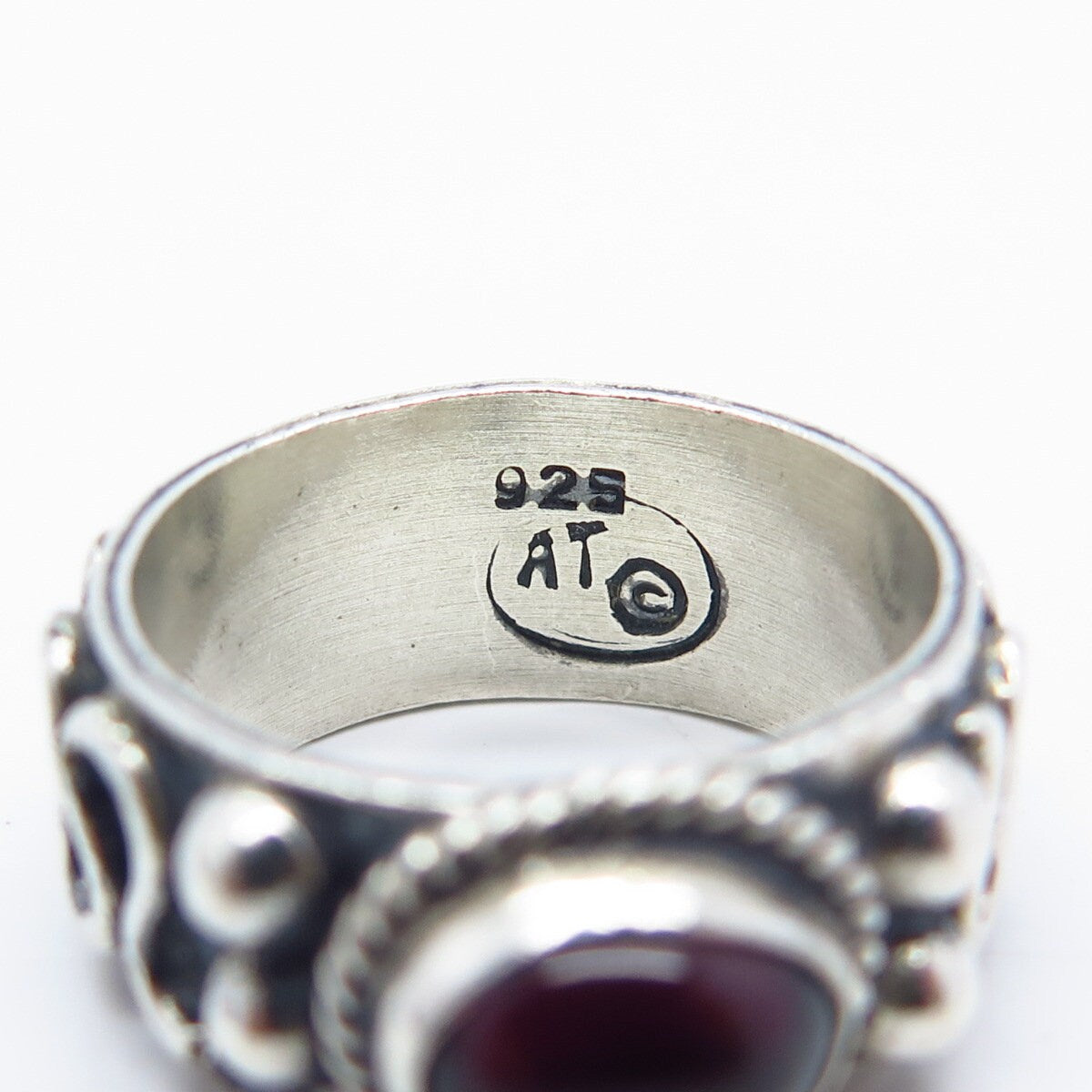 925 Sterling Silver Vintage Real Amethyst Gemstone Ethnic Ring Size 7.25