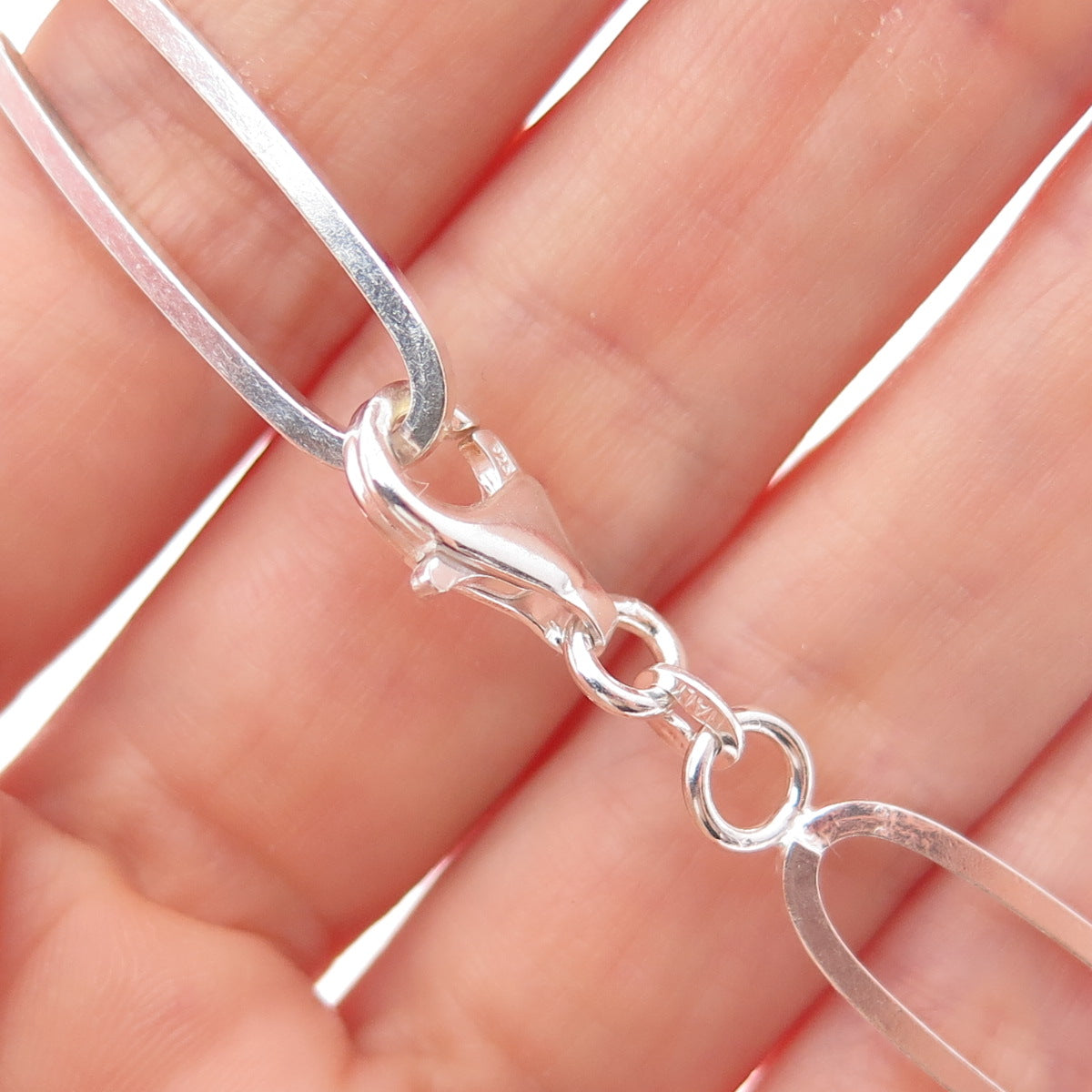 925 Sterling Vintage Italy Black Onyx Modernist Paperclip Chain Necklace 24"