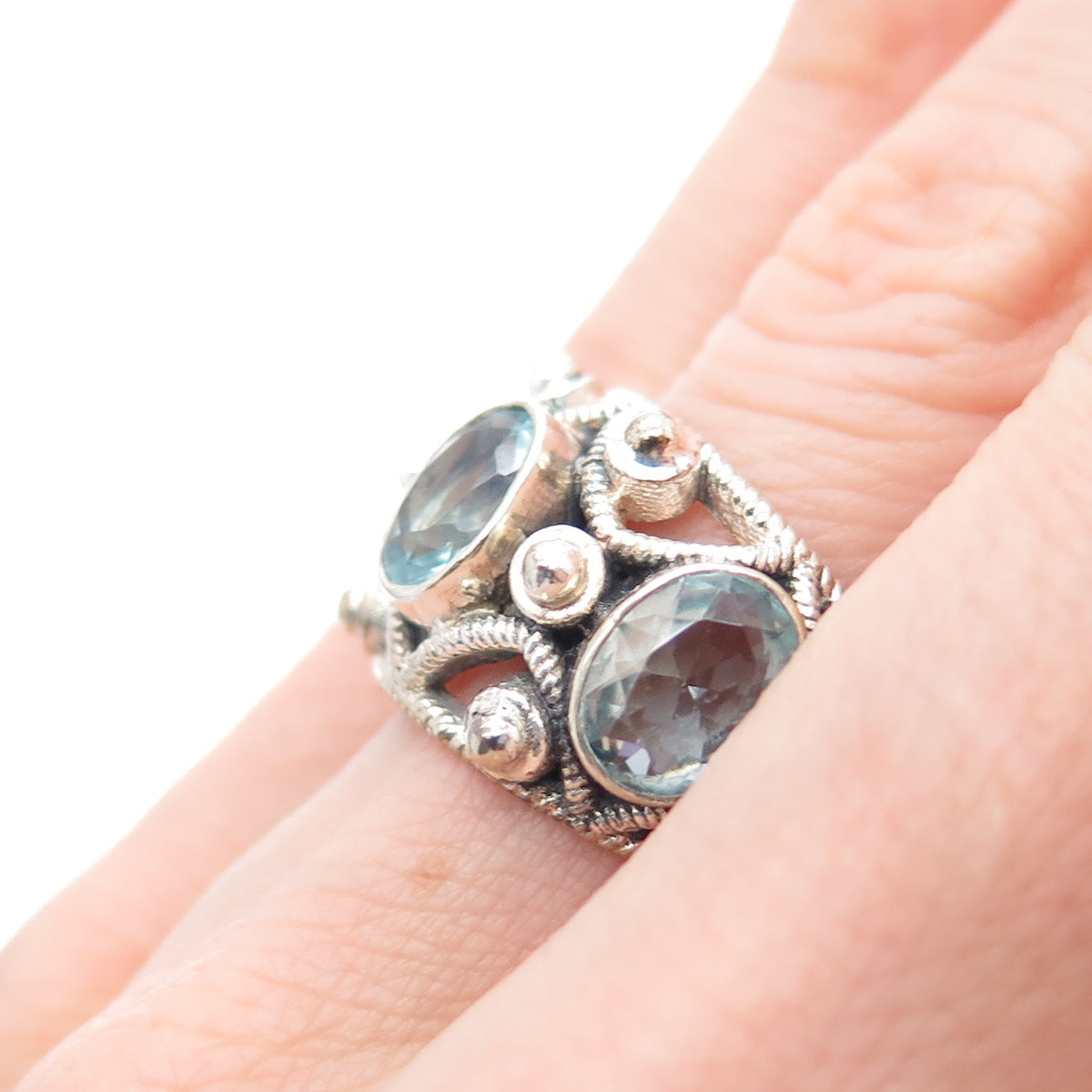 925 Sterling Silver Vintage Real Blue Topaz Modernist Oxidized Ring Size 6.5