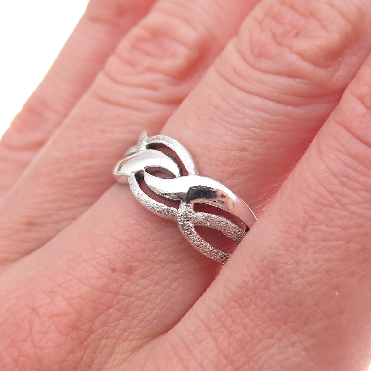 925 Sterling Silver Woven Ring Size 8
