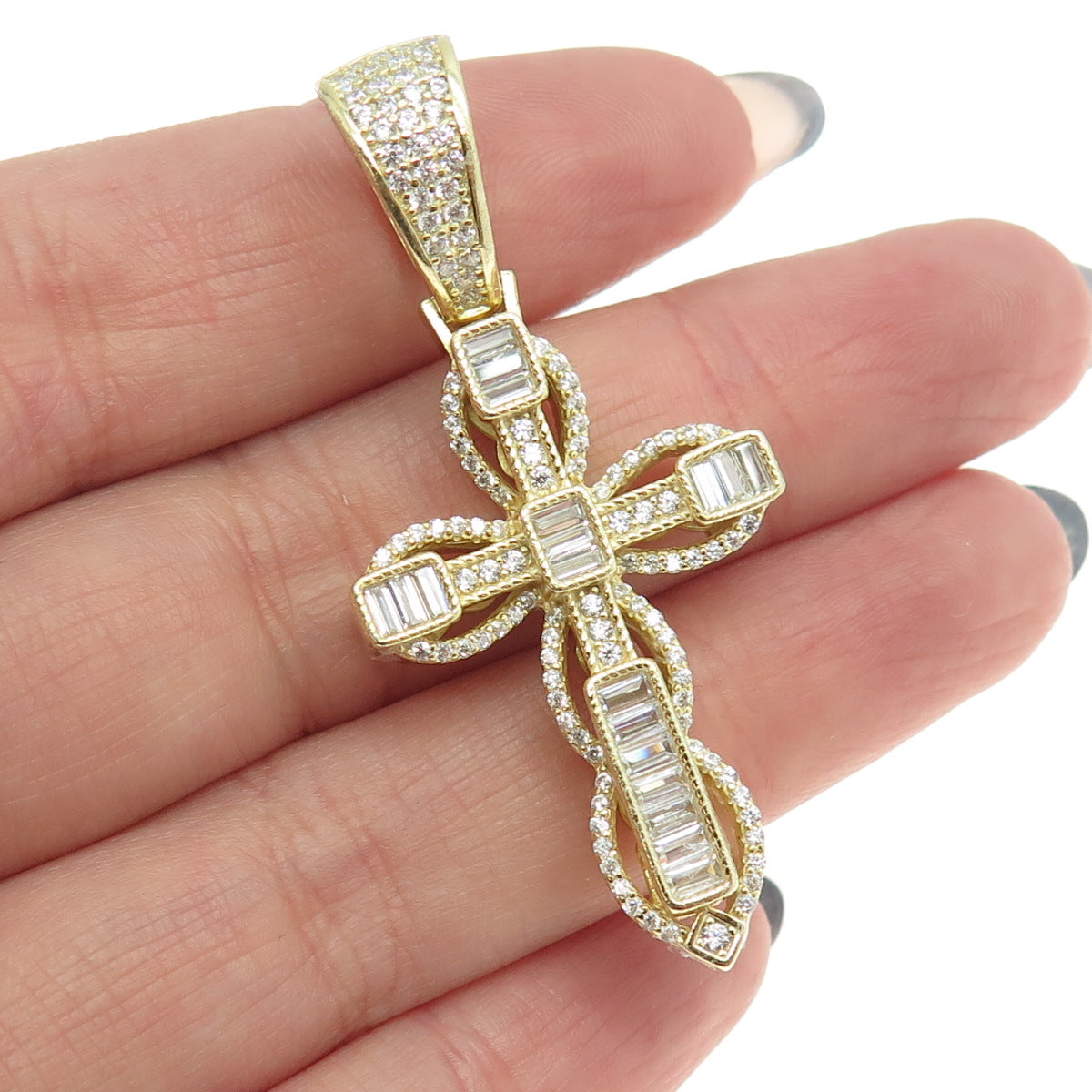 925 Sterling Silver Gold Plated Baguette & Round-Cut Cross Pendant