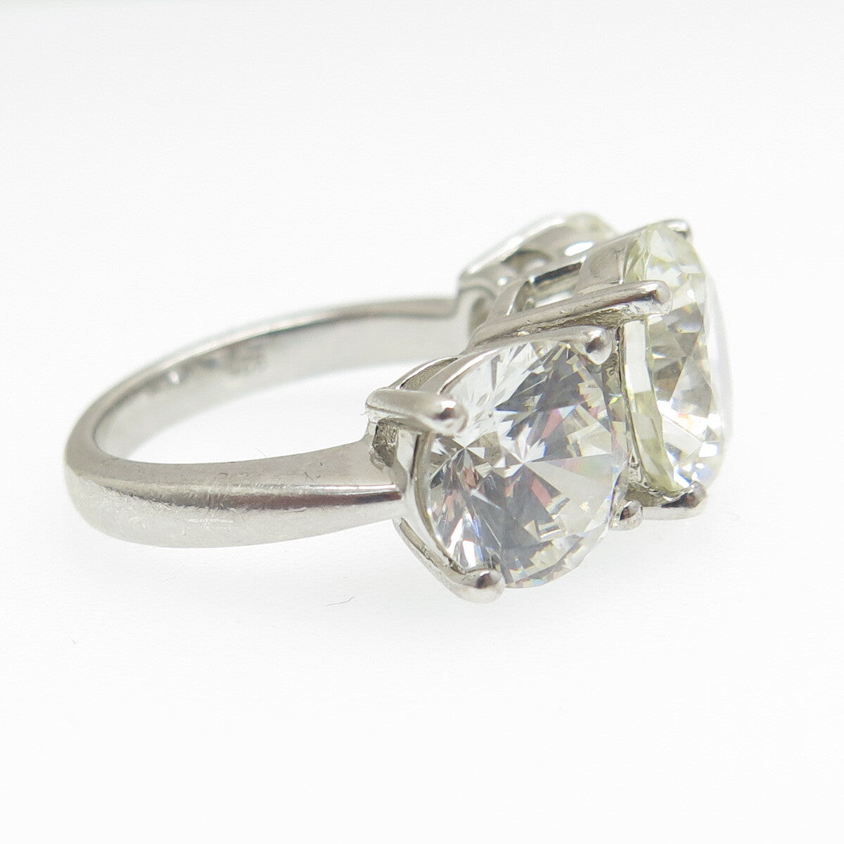925 Sterling Silver Round-Cut C Z Engagement Ring Size 5