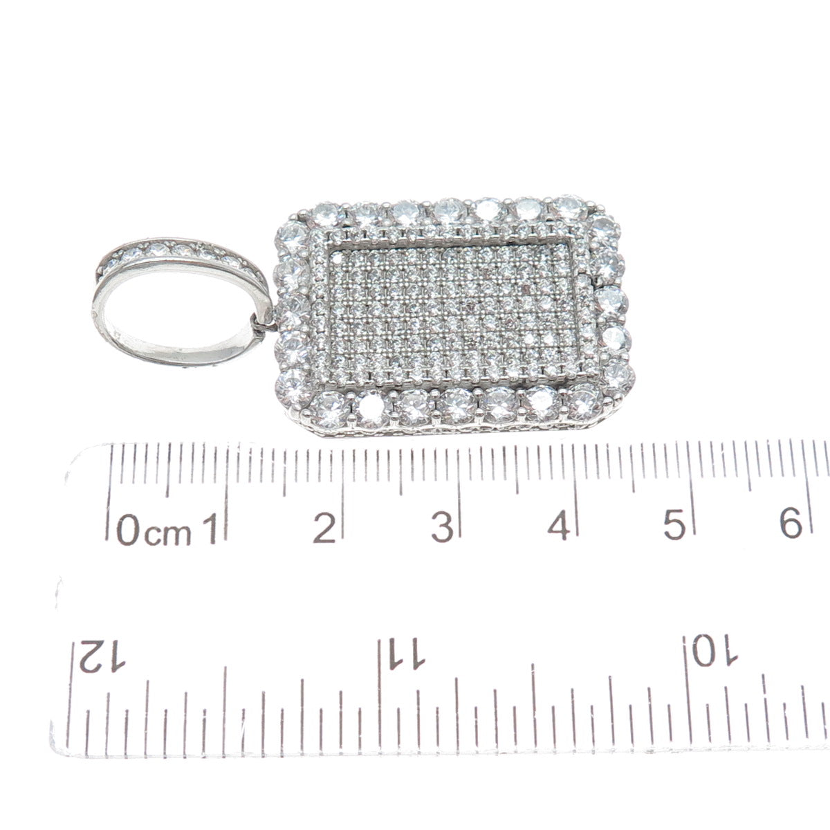 DESIGNS BY YAGI 925 Sterling Silver Round-Cut C Z Sparkle Pendant