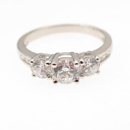 925 Sterling Silver Round-Cut C Z Engagement Ring Size 7