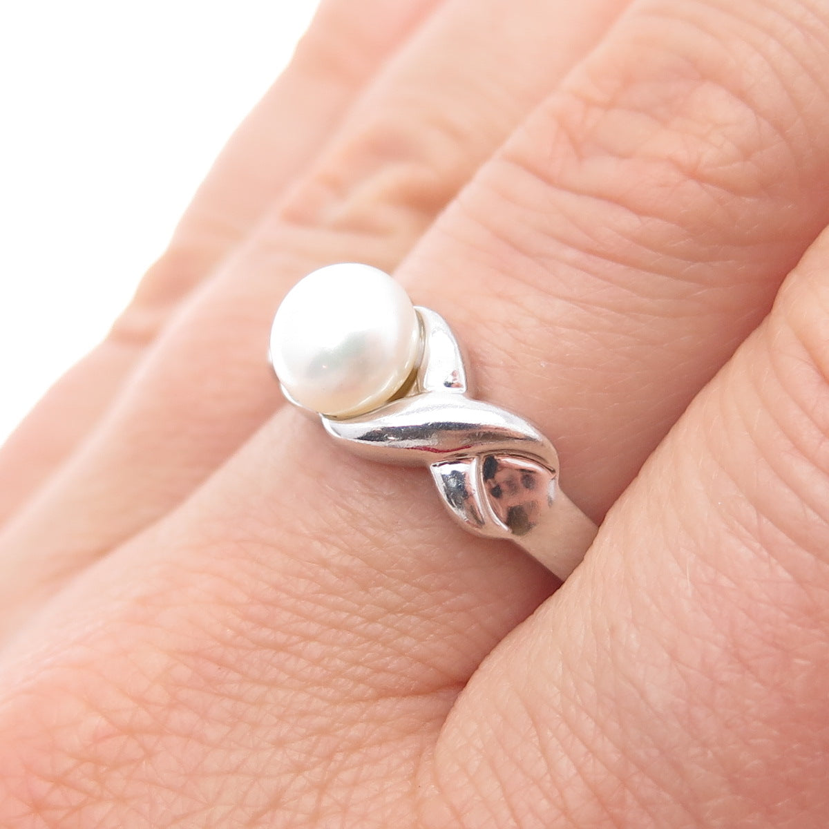 925 Sterling Silver Vintage Real Pearl Modernist Crisscross Ring Size 8
