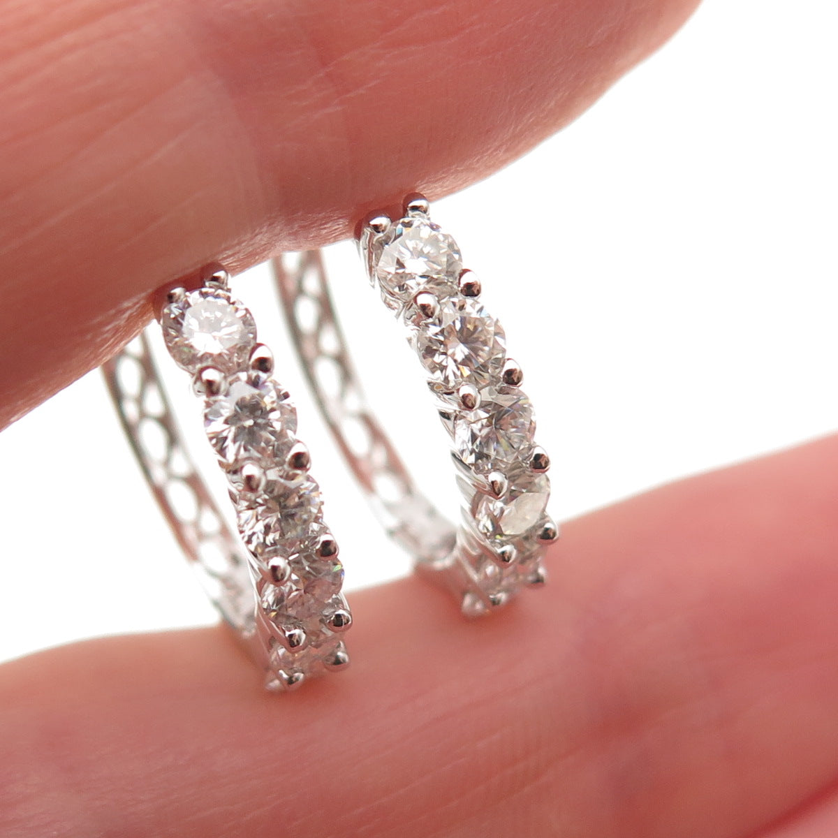 925 Sterling Silver Real Round-Cut Moissanite Hoop Earrings