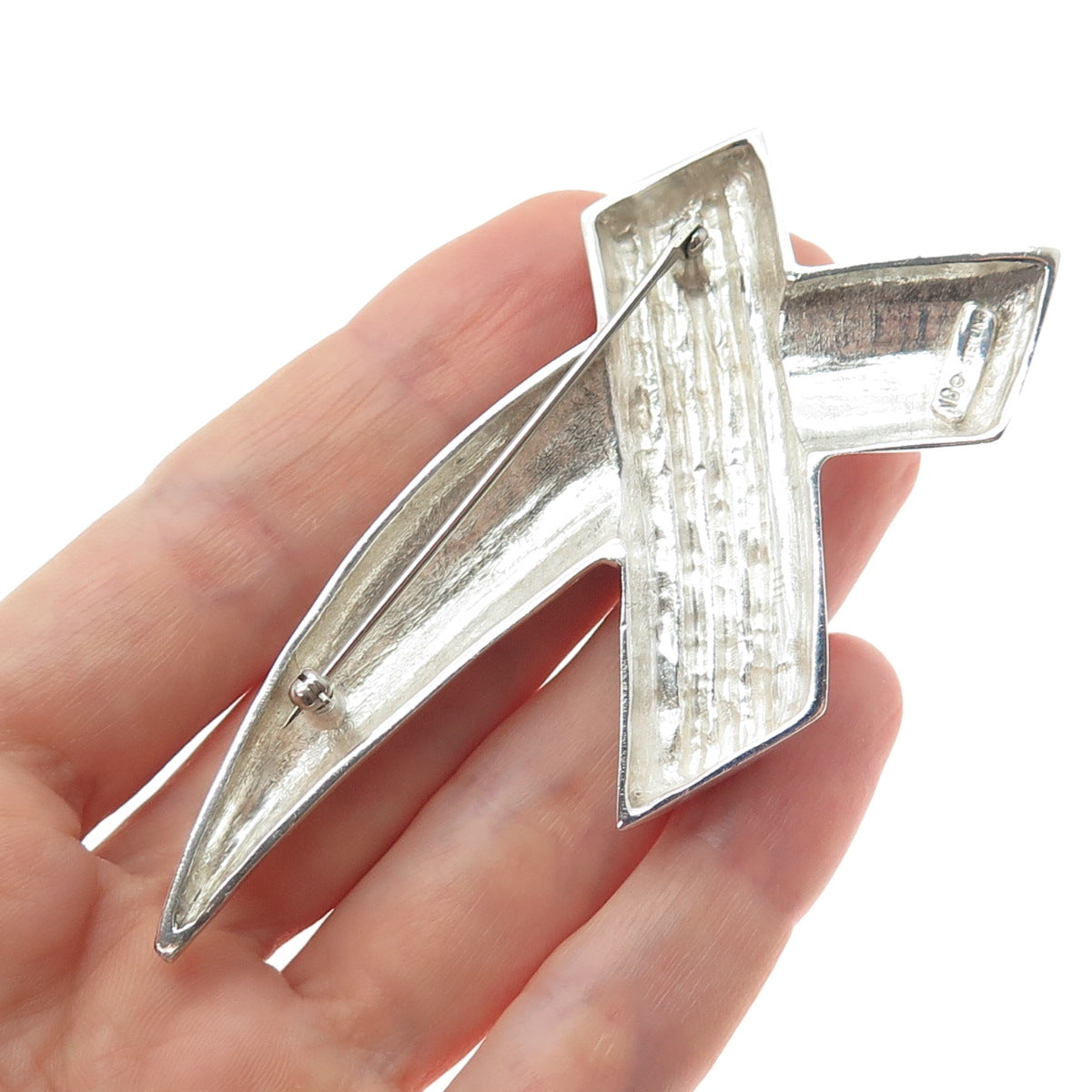 CHAPAL ZENRAY Sterling Silver Vintage Modernist Crisscross Oxidized Pin Brooch