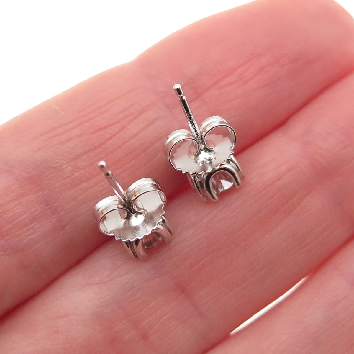 925 Sterling Silver Real Round-Cut Moissanite Stud Earrings