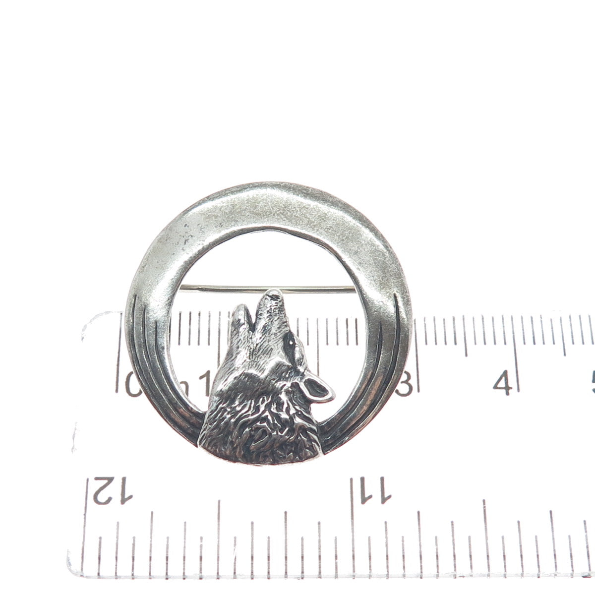 LOREN SAKEVA KUMAUNI Old Pawn Sterling Silver Vintage Howling Wolf Moon Brooch