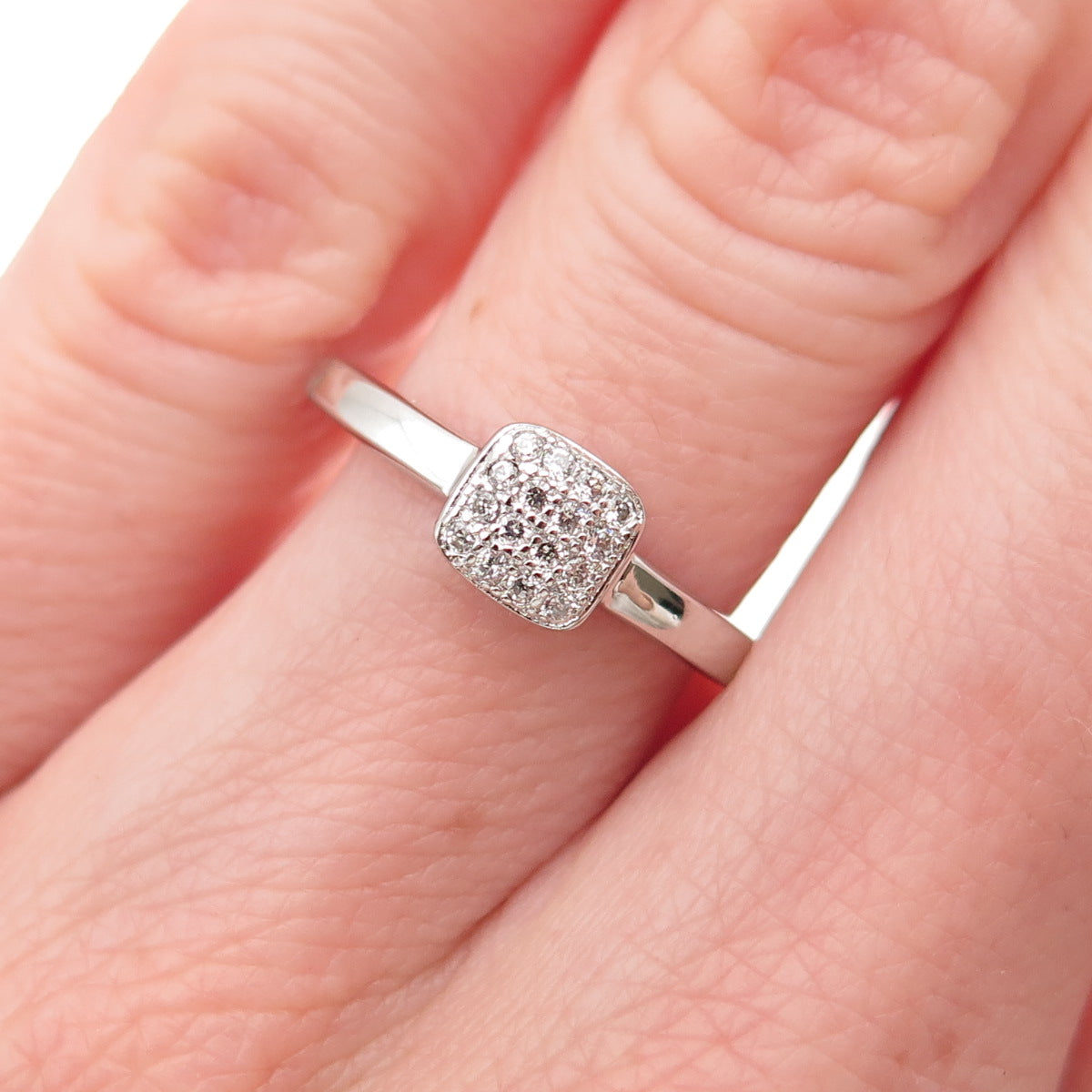 925 Sterling Silver Round-Cut C Z Engagement Ring Size 6