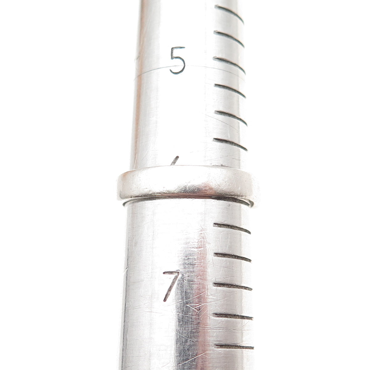 800 Silver 2-Tone Vintage Round-Cut C Z Modernist Oxidized Ring Size 6.25