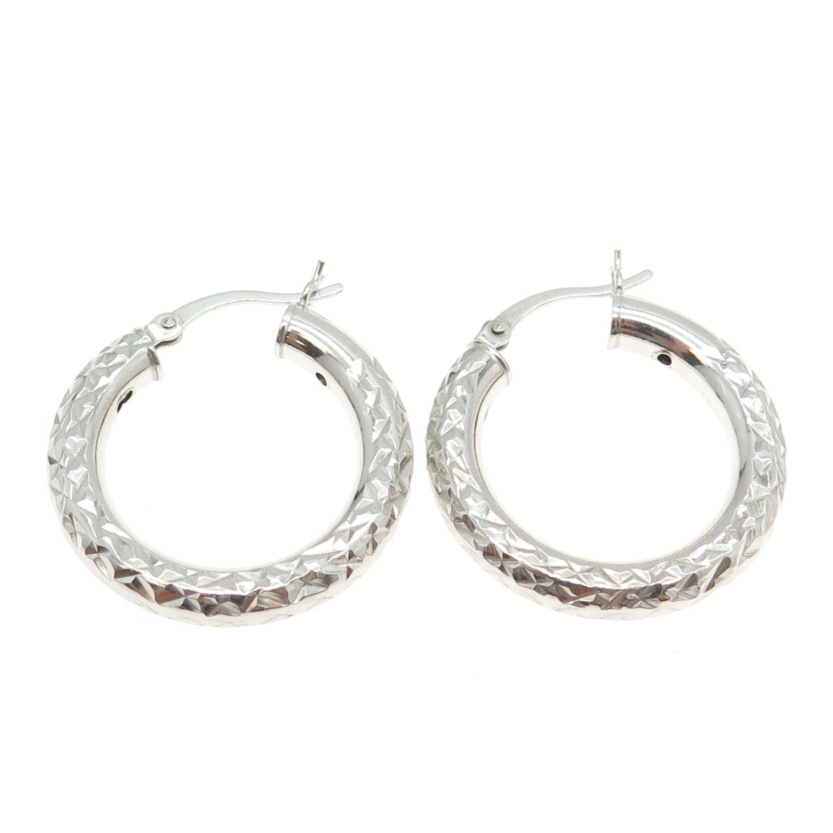 925 Sterling Silver Diamond-Cut Hoop Earrings