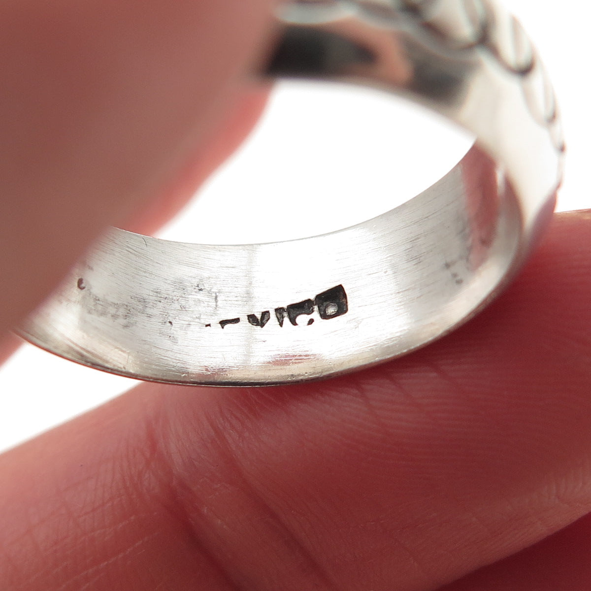 925 Sterling Silver Vintage Mexico Circle Link Oxidized Band Ring Size 11