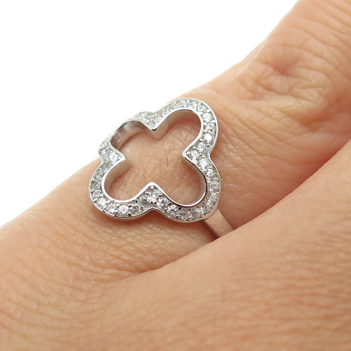 925 Sterling Silver Round-Cut Shaped C Z Cross Ring Size 5