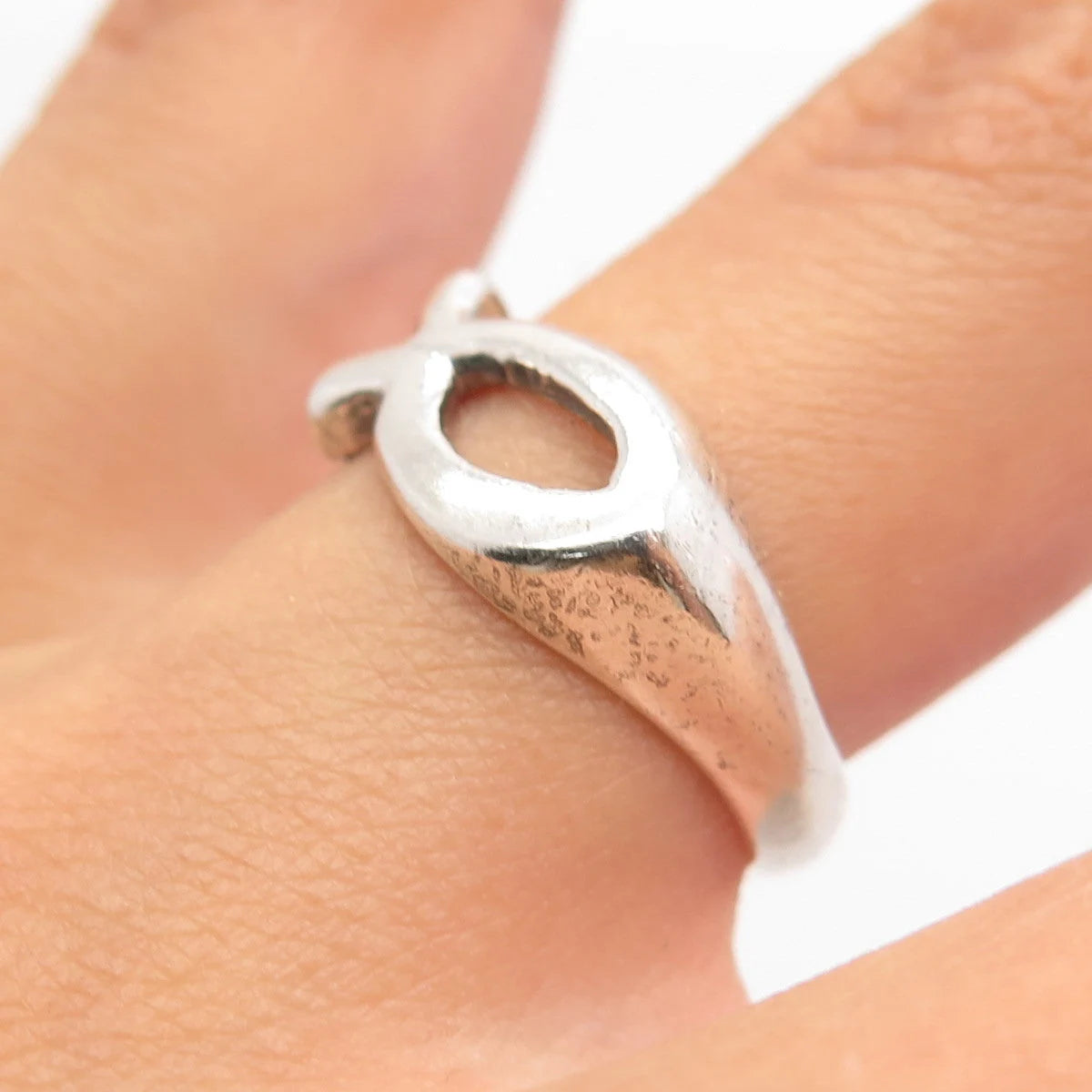 925 Sterling Silver Vintage Ichthys Fish Ring Size 6.5