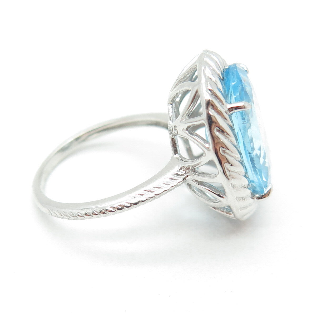 925 Sterling Silver Real Oval-Cut Blue Topaz Gem Ribbed Twisted Ring Size 6.25