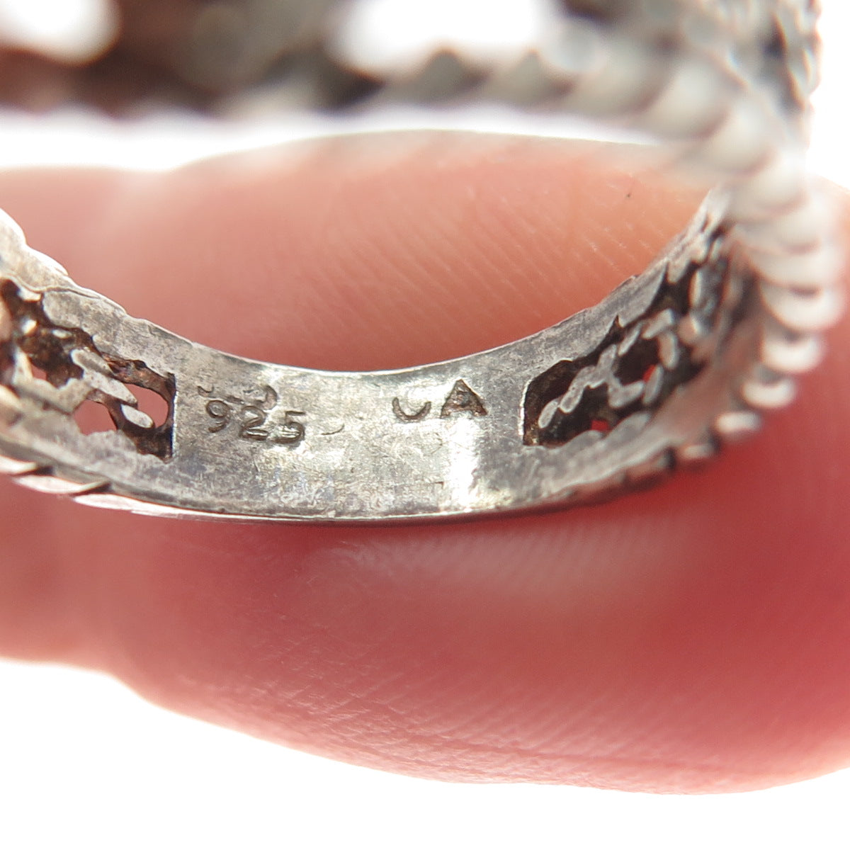 CHATEAU D'ARGENT Sterling Silver Vintage Real Blue Topaz Oxidized Ring Size 5.75