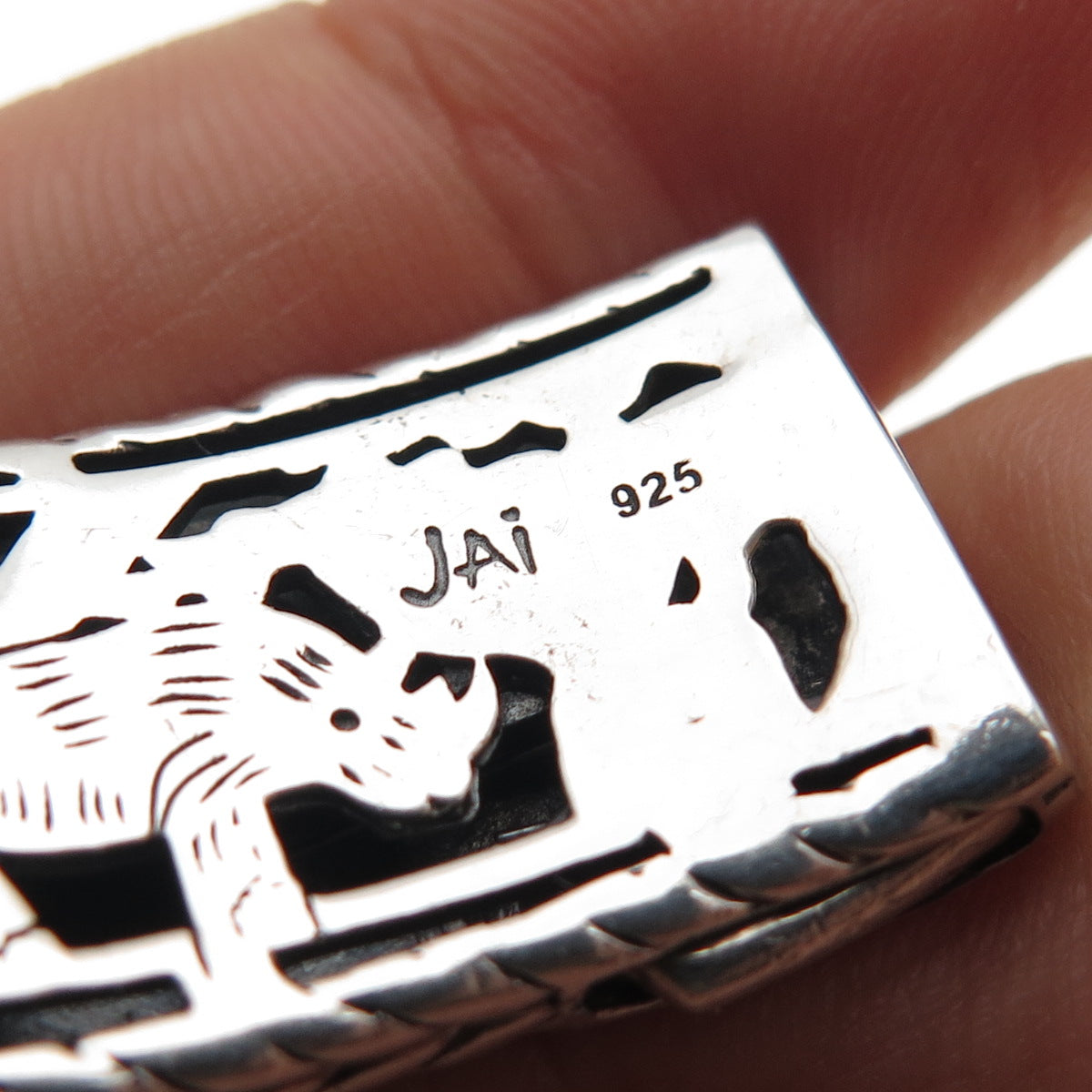 JAI by John Hardy 925 Sterling Heavy 65.7g Safari Beaded Bangle Bracelet 7.25"