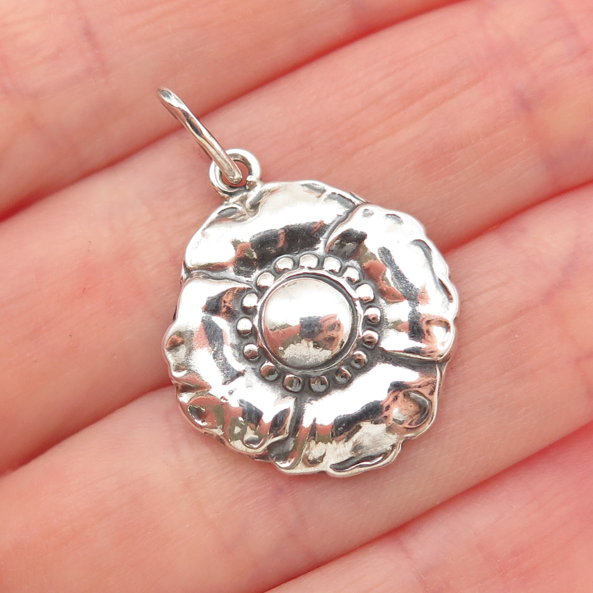 925 Sterling Silver Vintage Flower Oxidized Charm Pendant