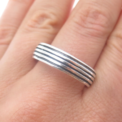 925 Sterling Silver Vintage Lined Oxidized Band Ring Size 14