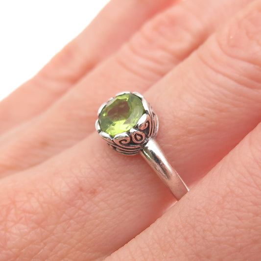 925 Sterling Silver Vintage Real Round-Cut Peridot Oxidized Ring Size 7.75