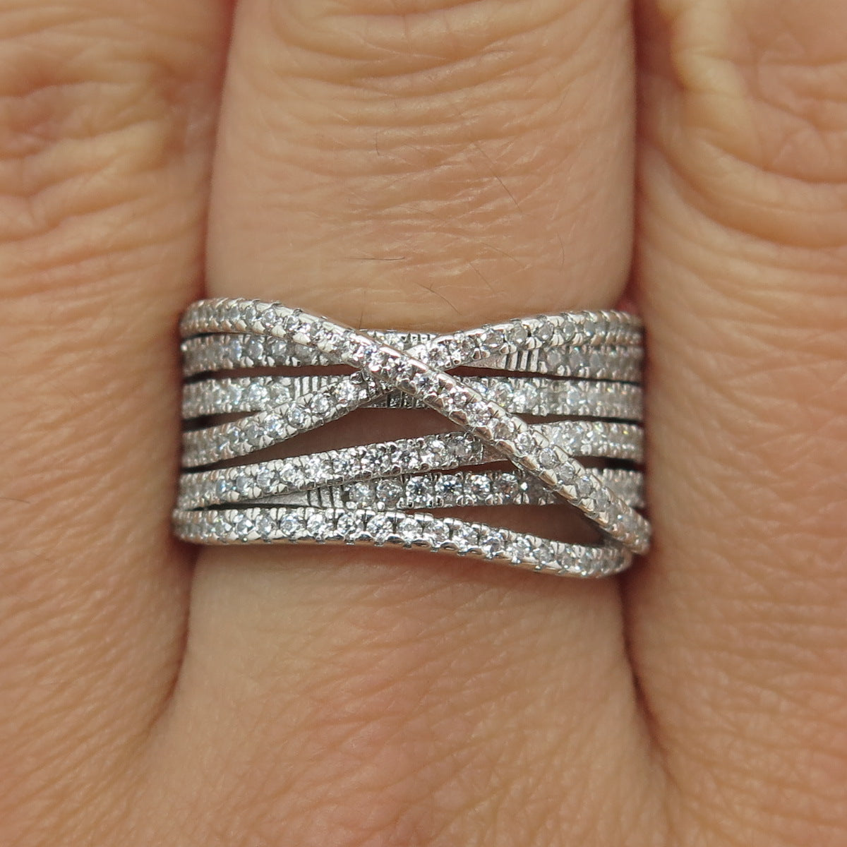 925 Sterling Silver Round-Cut C Z Crisscross Ring Size 8