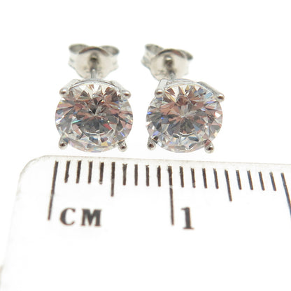 925 Sterling Silver Round-Cut Shaped C Z Stud Earrings