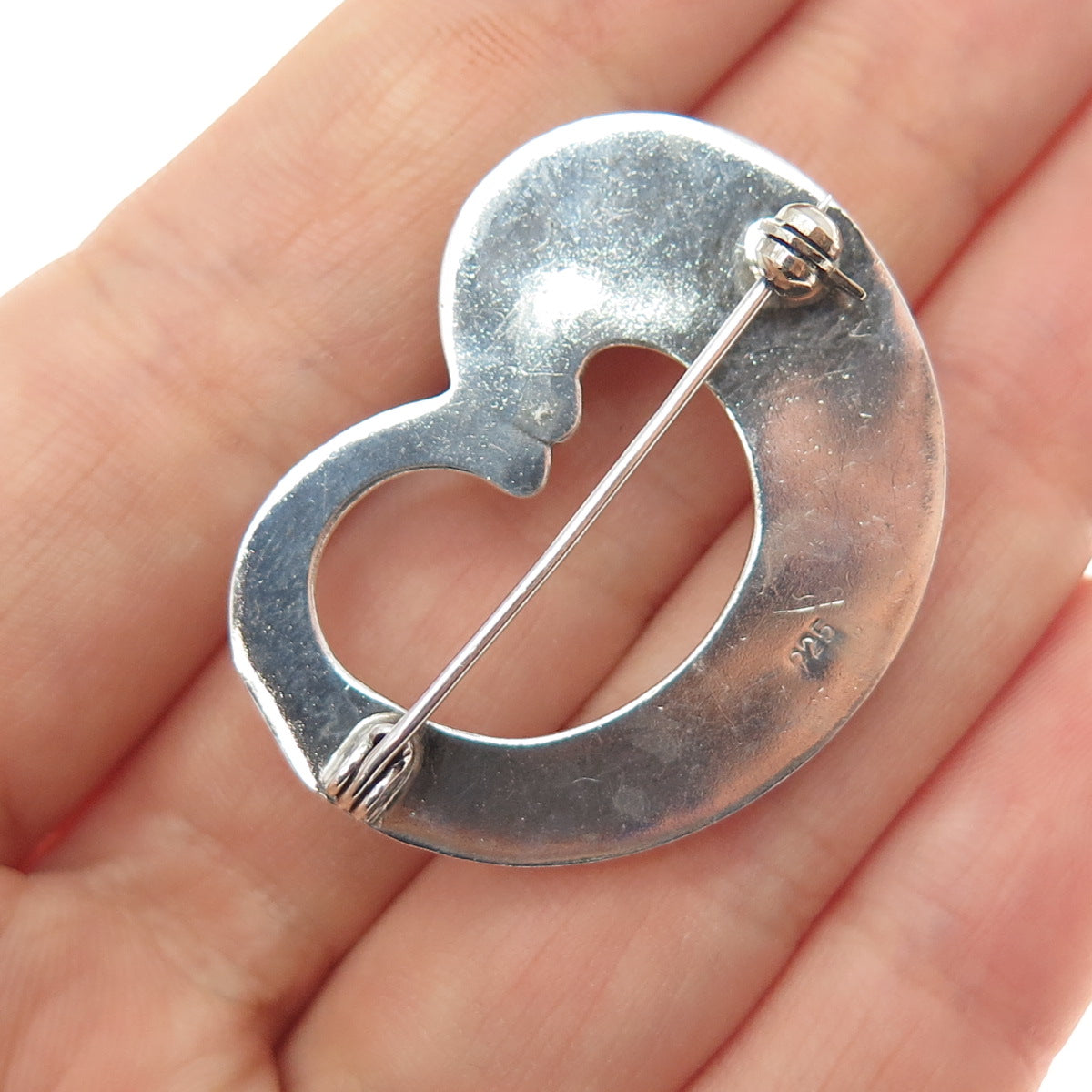925 Sterling Silver Vintage Modernist Puffy Heart Pin Brooch