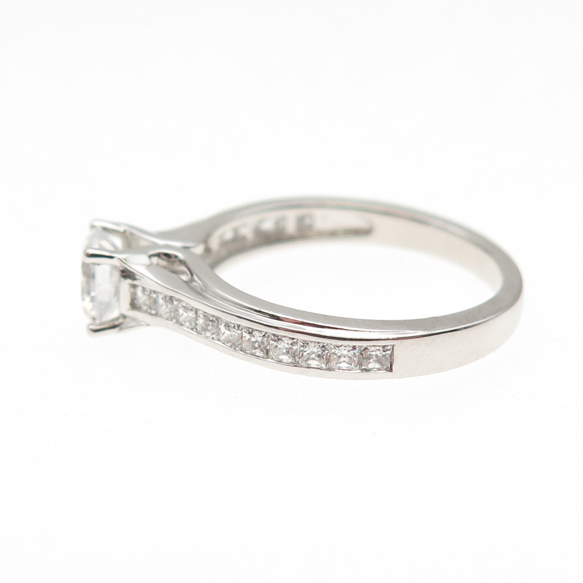 925 Sterling Silver Round-Cut C Z Engagement Ring Size 6.5