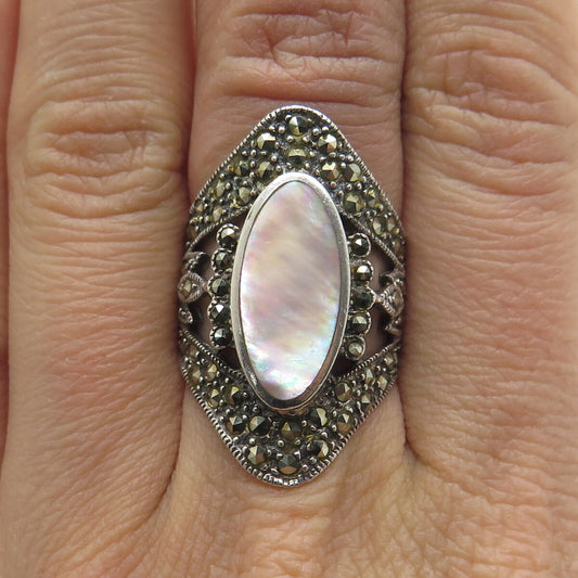 925 Sterling Silver Vintage Real Mother-of-Pearl Marcasite Floral Ring Size 6.75