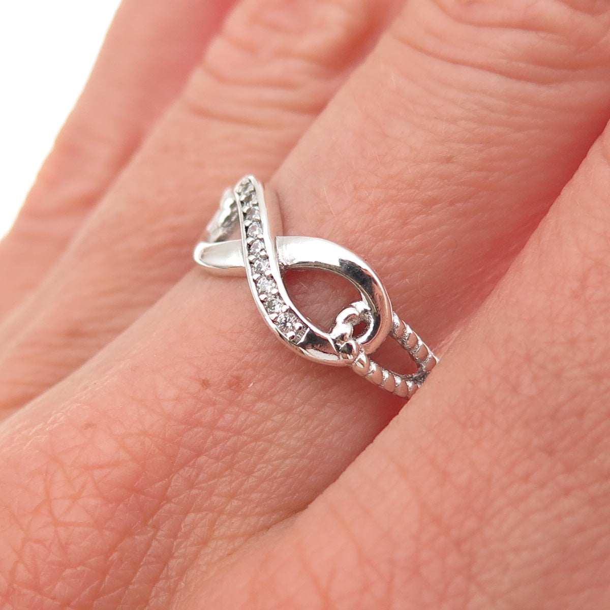 925 Sterling Silver Round-Cut C Z Infinity Ring Size 7.25
