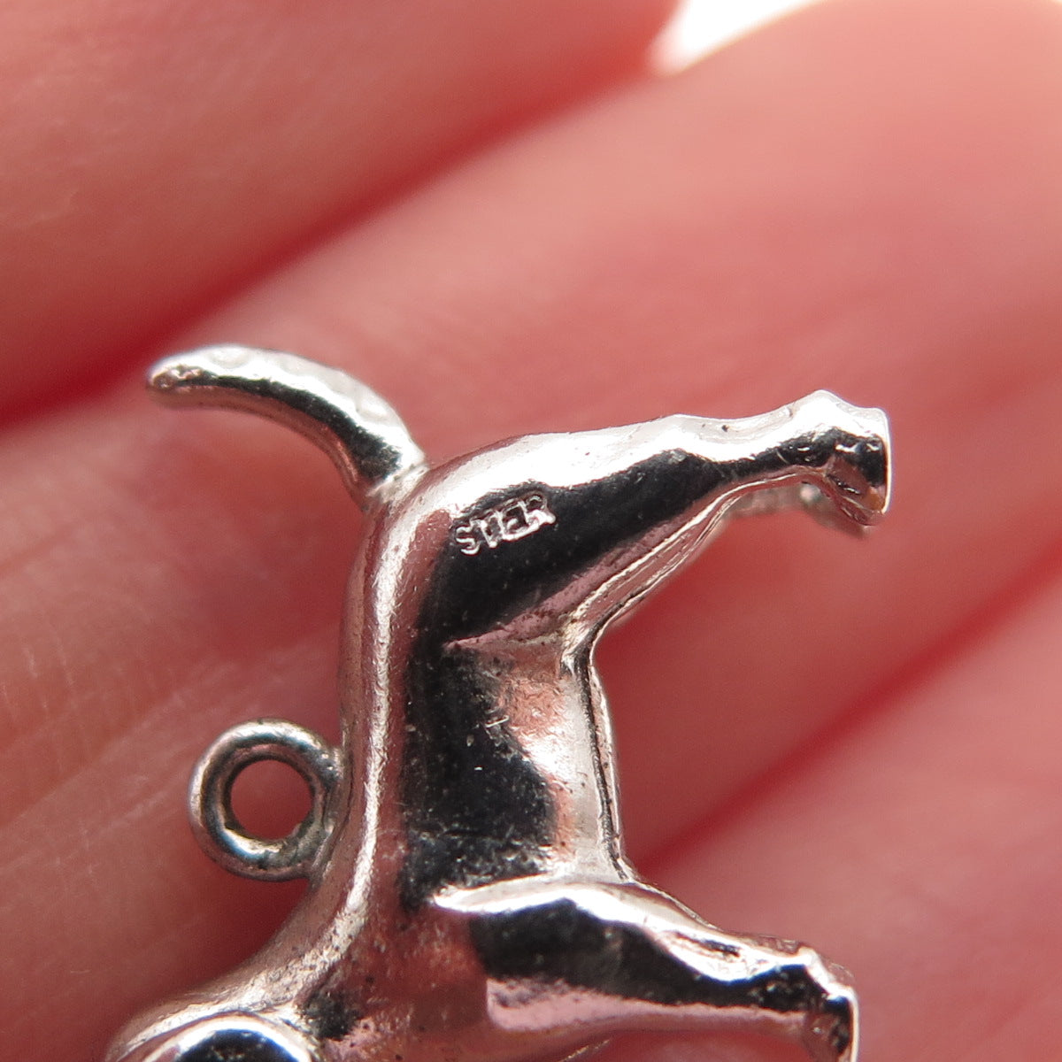 925 Sterling Silver Vintage Beagle Dog 3D Mini Charm Pendant