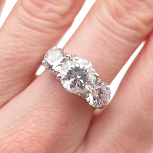 925 Sterling Silver Round-Cut C Z Engagement Ring Size 6.25