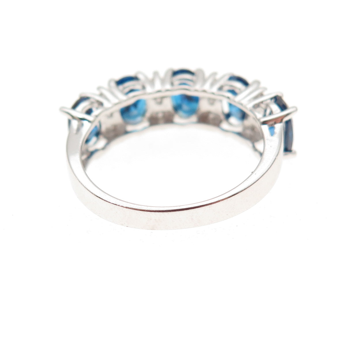 925 Sterling Silver Oval-Cut Blue & Round-Cut White C Z Ring Size 6