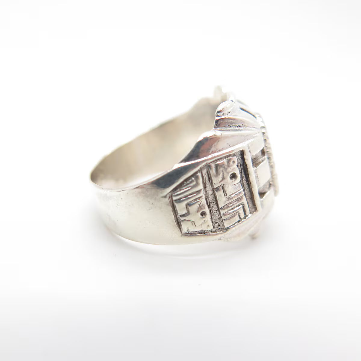 925 Sterling Silver Vintage Wide Tribal Ring Size 8.25
