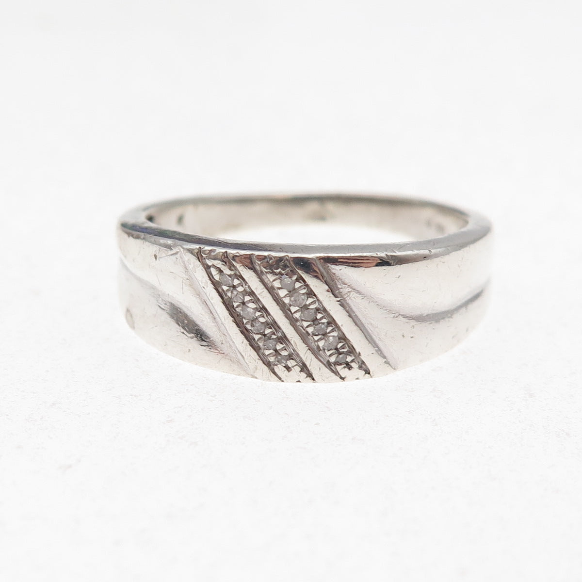 925 Sterling Silver Real Round-Cut Diamond Ring Size 10.5